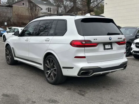 More photos of 2020 BMW X7 M50i at Certified Luxury Motors - Great Neck, NY