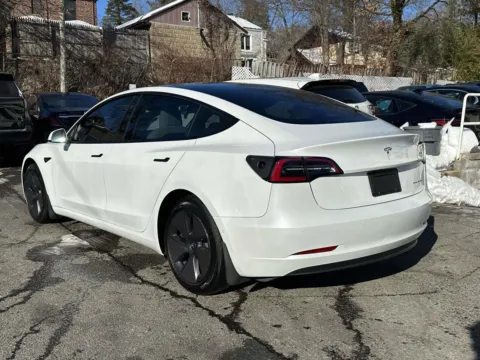 More photos of 2022 Tesla Model 3 Long Range (White Interior) at Certified Luxury Motors - Great Neck, NY