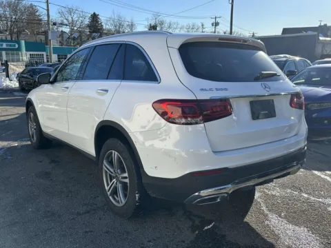 More photos of 2021 Mercedes-Benz GLC 300 at Certified Luxury Motors - Great Neck, NY