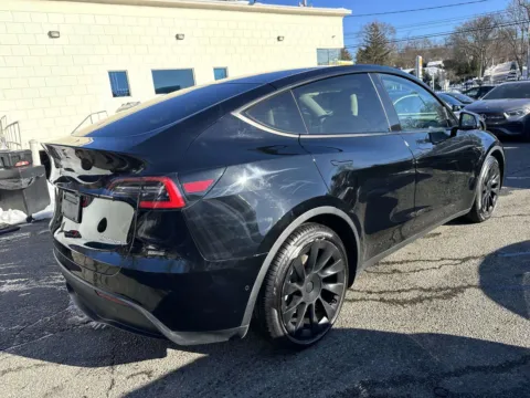 More photos of 2020 Tesla Model Y Long Range (White Interior) at Certified Luxury Motors - Great Neck, NY