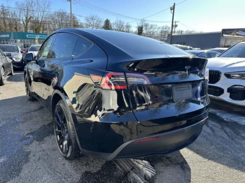 More photos of 2020 Tesla Model Y Long Range (White Interior) at Certified Luxury Motors - Great Neck, NY