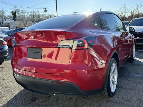 More photos of 2021 Tesla Model Y Long Range (White Interior) at Certified Luxury Motors - Great Neck, NY