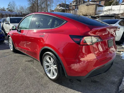 More photos of 2021 Tesla Model Y Long Range (White Interior) at Certified Luxury Motors - Great Neck, NY