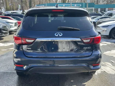 More photos of 2019 INFINITI QX60 PURE at Certified Luxury Motors - Great Neck, NY