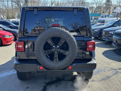 More photos of 2021 Jeep Wrangler Unlimited Sahara Altitude at Certified Luxury Motors - Great Neck, NY