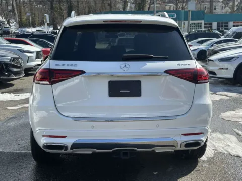 More photos of 2021 Mercedes-Benz GLE 350 AMG PKG at Certified Luxury Motors - Great Neck, NY