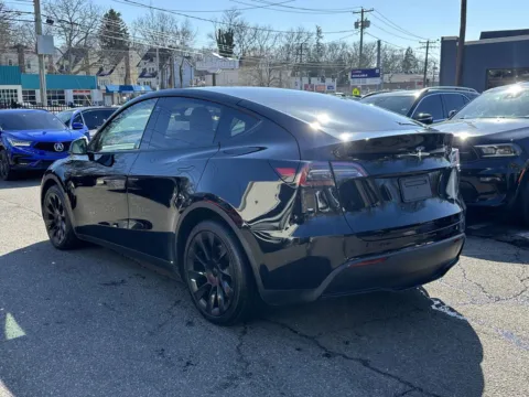 More photos of 2021 Tesla Model Y Long Range at Certified Luxury Motors - Great Neck, NY