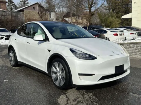 White 2021 Tesla Model Y Long Range (White Interior) for sale in Great Neck, NY