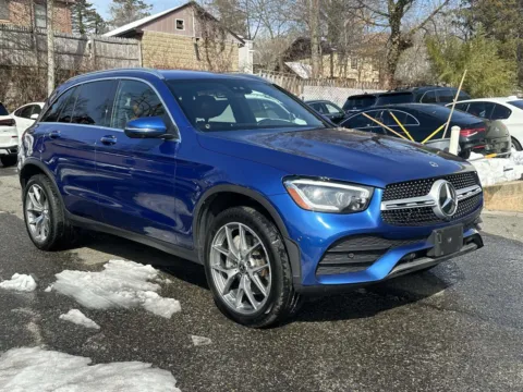 Gray 2022 Mercedes-Benz GLC 300 for sale in Great Neck, NY