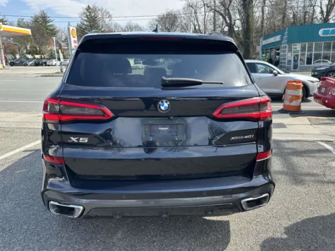 More photos of 2019 BMW X5 xDrive40i M-Sport at Certified Luxury Motors - Great Neck, NY