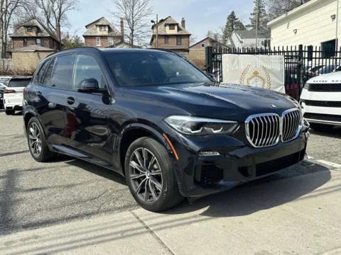 Black 2019 BMW X5 xDrive40i M-Sport for sale in Great Neck, NY