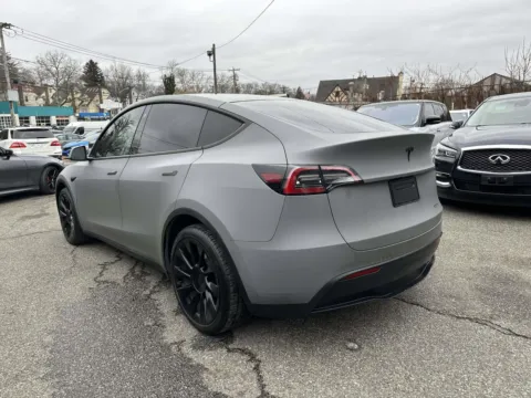 More photos of 2022 Tesla Model Y Long Range (White Interior) at Certified Luxury Motors - Great Neck, NY