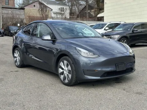 Gray 2022 Tesla Model Y Long Range for sale in Great Neck, NY