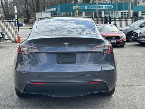 More photos of 2022 Tesla Model Y Long Range at Certified Luxury Motors - Great Neck, NY