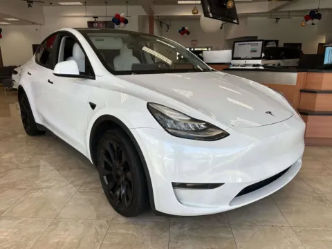 White 2023 Tesla Model Y Long Range (White Interior) for sale in Great Neck, NY