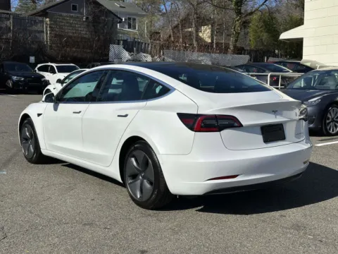 More photos of 2019 Tesla Model 3 Long Range at Certified Luxury Motors - Great Neck, NY
