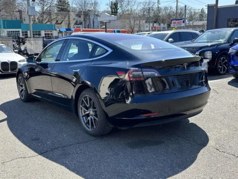More photos of 2018 Tesla Model 3 Long Range Battery at Certified Luxury Motors - Great Neck, NY