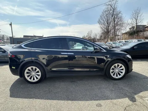 Photos of 2020 Tesla Model X Long Range for sale in Great Neck, NY at Certified Luxury Motors - Great Neck
