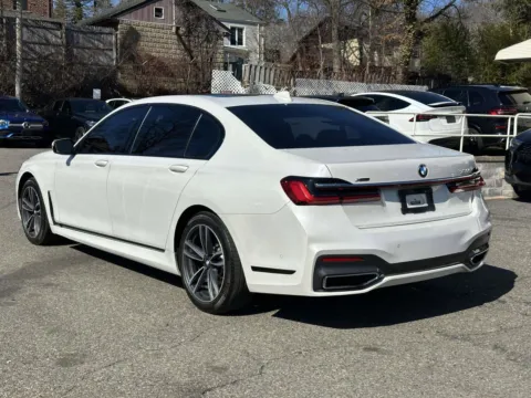 More photos of 2020 BMW 7 Series 750i xDrive M-Sport at Certified Luxury Motors - Great Neck, NY