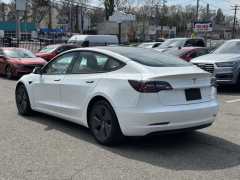 More photos of 2022 Tesla Model 3 Long Range at Certified Luxury Motors - Great Neck, NY