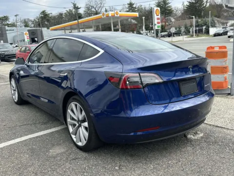 More photos of 2019 Tesla Model 3 Long Range at Certified Luxury Motors - Great Neck, NY