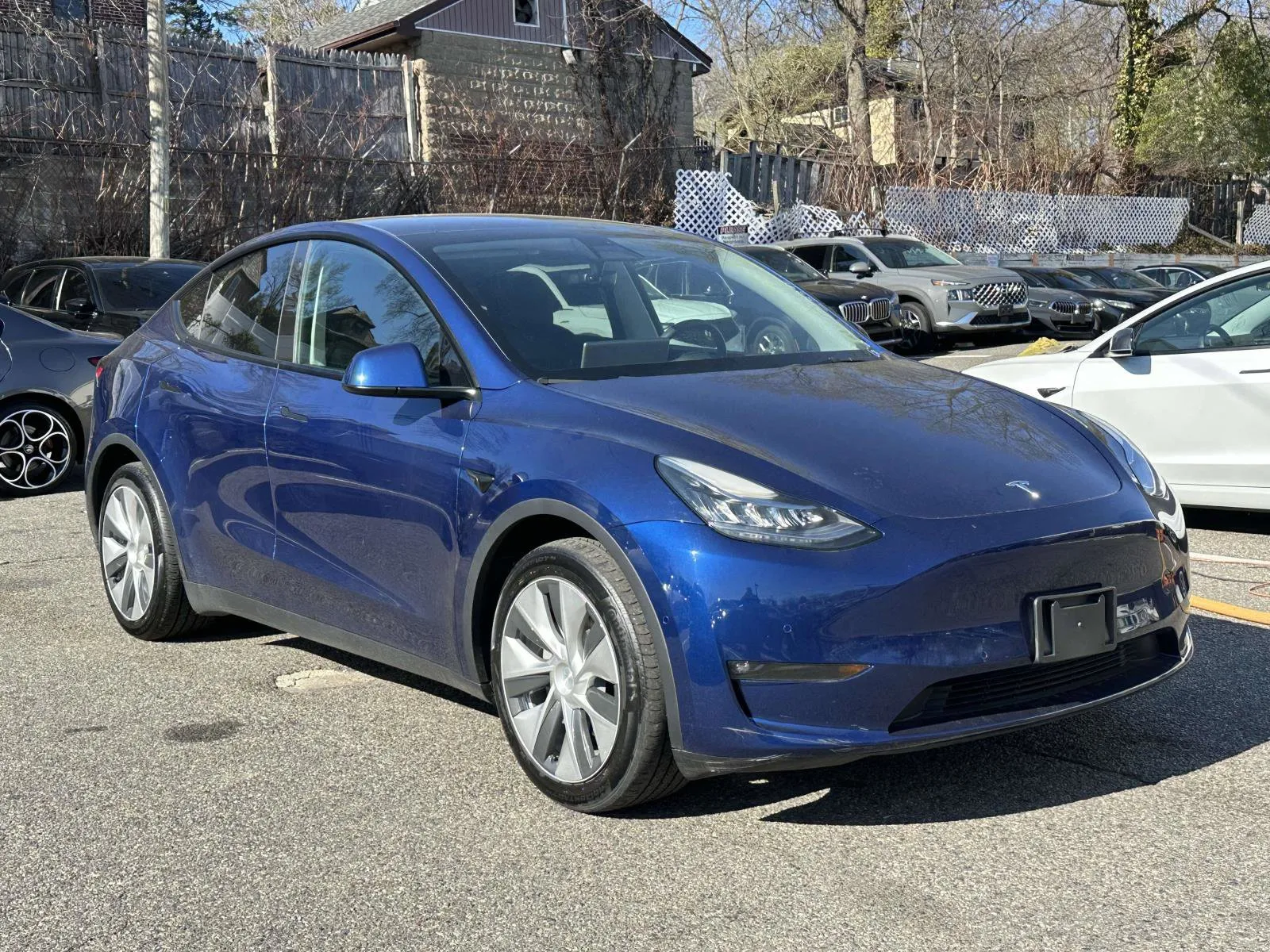 2022 Tesla Model Y Long Range Dual Motor All-Wheel Drive's photo