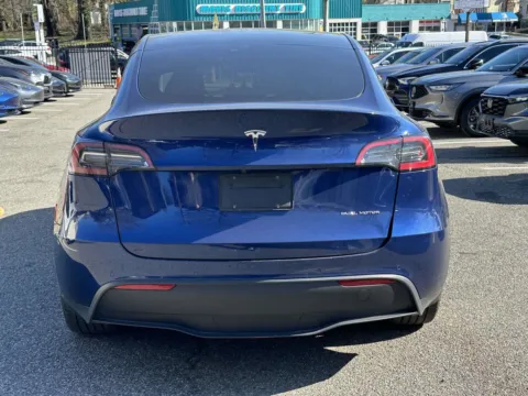 More photos of 2022 Tesla Model Y Long Range at Certified Luxury Motors - Great Neck, NY