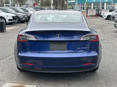 More photos of 2019 Tesla Model 3 Long Range at Certified Luxury Motors - Great Neck, NY