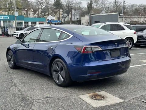 More photos of 2019 Tesla Model 3 Long Range at Certified Luxury Motors - Great Neck, NY