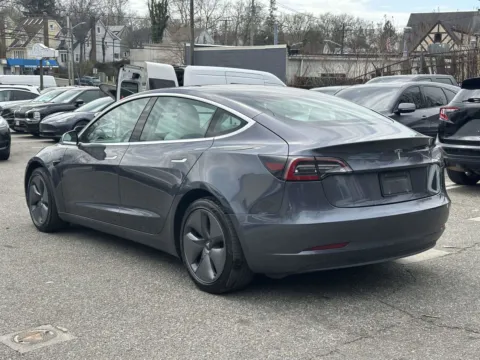 More photos of 2019 Tesla Model 3 Standard Range Plus at Certified Luxury Motors - Great Neck, NY