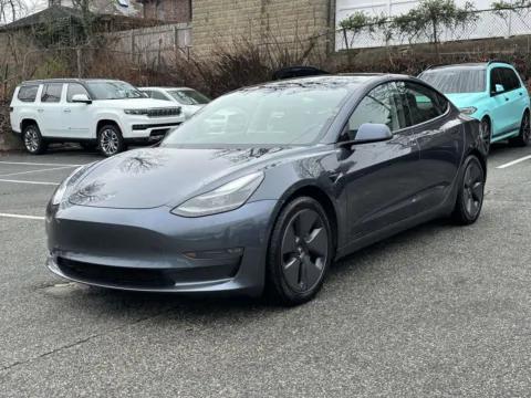 More photos of 2021 Tesla Model 3 Long Range at Certified Luxury Motors - Great Neck, NY