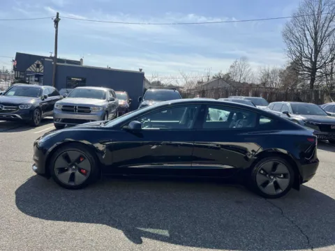 More photos of 2021 Tesla Model 3 Standard Range Plus at Certified Luxury Motors - Great Neck, NY