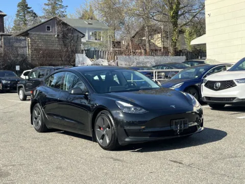 Black 2021 Tesla Model 3 Standard Range Plus for sale in Great Neck, NY