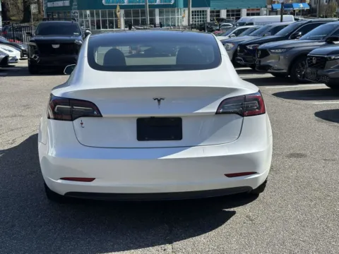 More photos of 2023 Tesla Model 3 at Certified Luxury Motors - Great Neck, NY