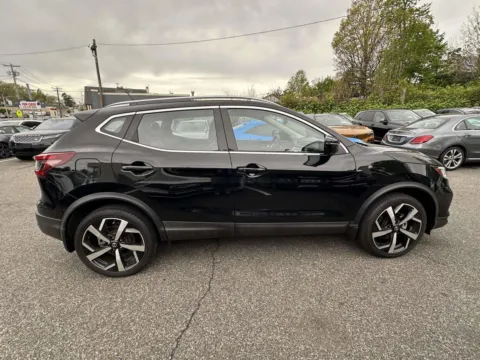 Photos of 2021 Nissan Rogue Sport SL for sale in Great Neck, NY at Certified Luxury Motors - Great Neck