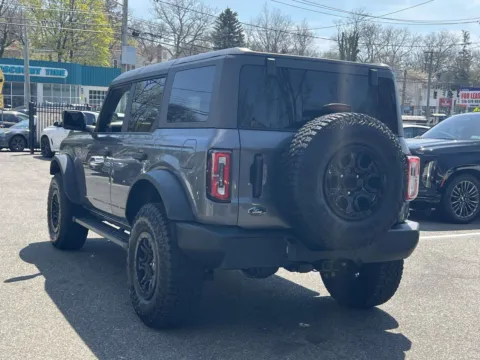 More photos of 2022 Ford Bronco Wildtrak at Certified Luxury Motors - Great Neck, NY