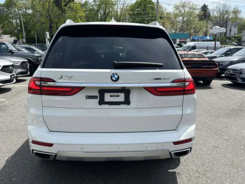 More photos of 2019 BMW X7 xDrive40i at Certified Luxury Motors - Great Neck, NY