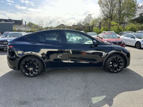 Photos of 2023 Tesla Model Y Long Range for sale in Great Neck, NY at Certified Luxury Motors - Great Neck