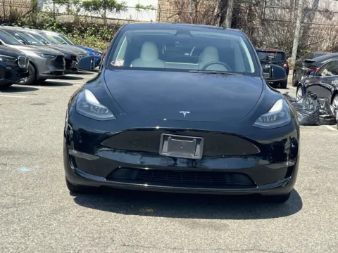 Photos of 2022 Tesla Model Y Long Range for sale in Great Neck, NY at Certified Luxury Motors - Great Neck