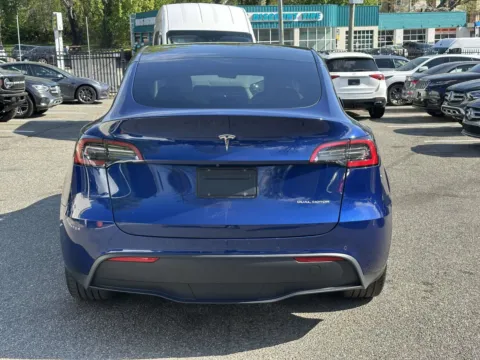 More photos of 2021 Tesla Model Y Long Range at Certified Luxury Motors - Great Neck, NY