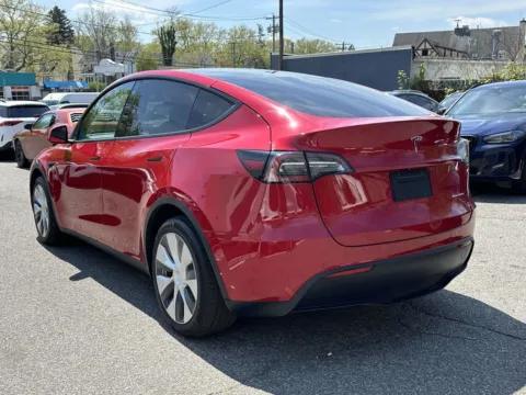 More photos of 2020 Tesla Model Y Long Range at Certified Luxury Motors - Great Neck, NY