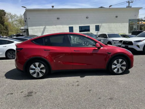 Photos of 2020 Tesla Model Y Long Range for sale in Great Neck, NY at Certified Luxury Motors - Great Neck