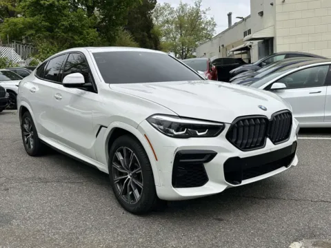 White 2022 BMW X6 xDrive40i M-Sport (Red Interior) for sale in Great Neck, NY