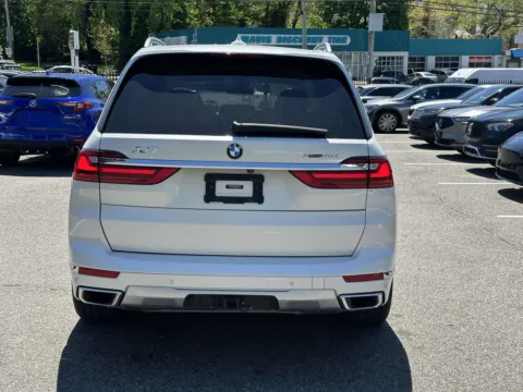 More photos of 2019 BMW X7 xDrive40i at Certified Luxury Motors - Great Neck, NY