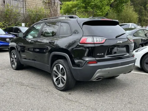 More photos of 2022 Jeep Cherokee Limited at Certified Luxury Motors - Great Neck, NY