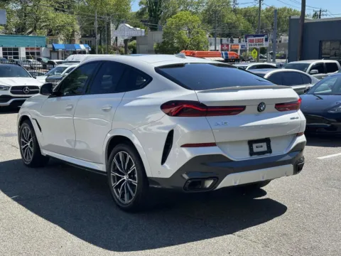 More photos of 2023 BMW X6 xDrive40i M-Sport at Certified Luxury Motors - Great Neck, NY