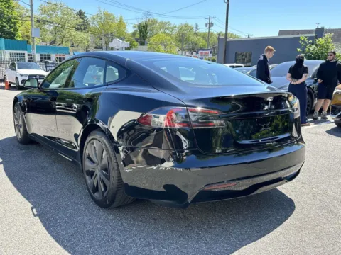 More photos of 2022 Tesla Model S (White Interior) at Certified Luxury Motors - Great Neck, NY