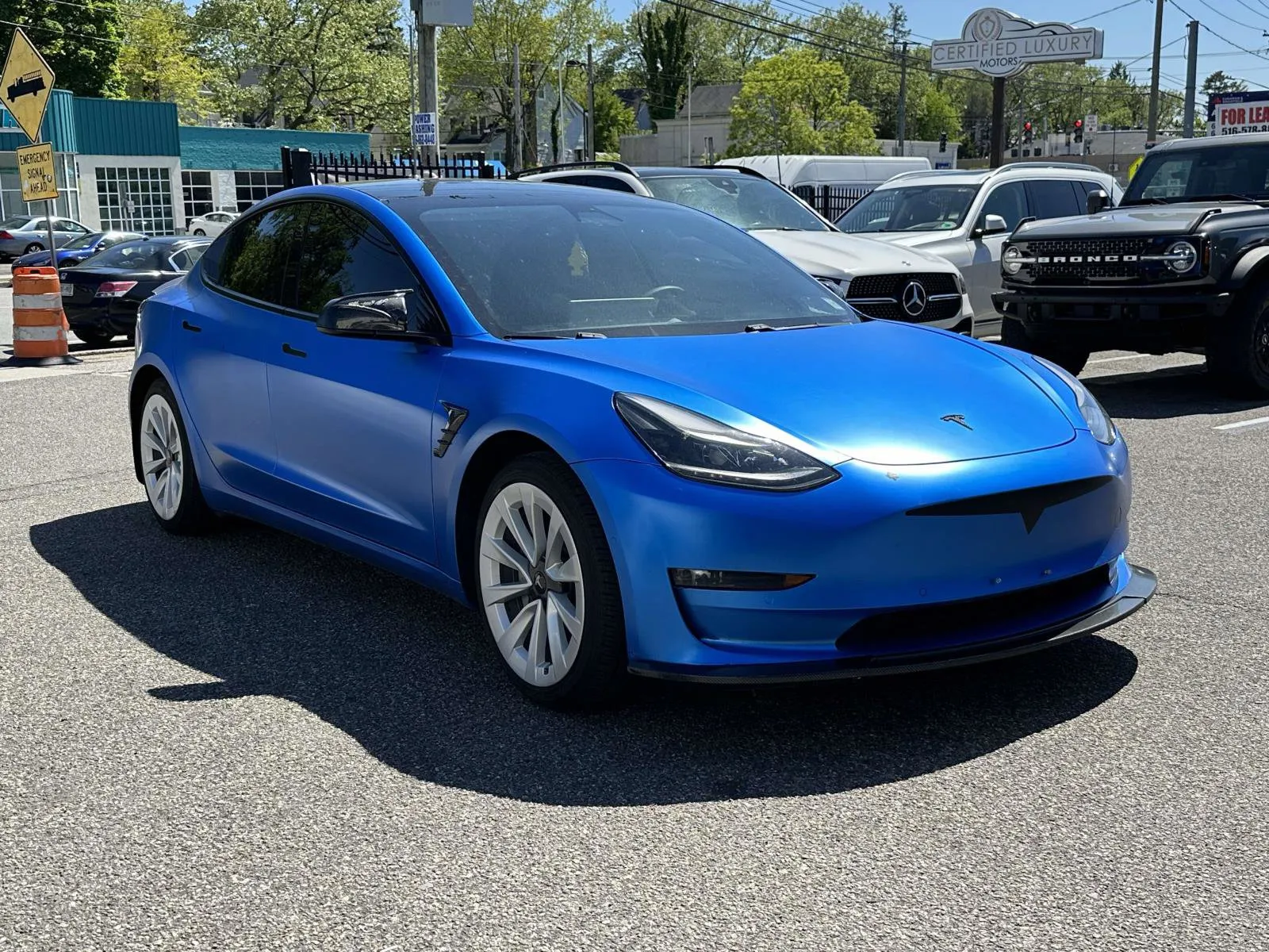 2021 Tesla Model 3 Standard Range Plus's photo