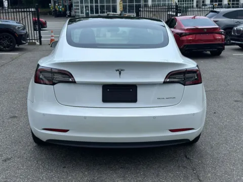 More photos of 2020 Tesla Model 3 Long Range at Certified Luxury Motors - Great Neck, NY