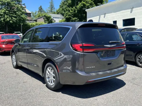 More photos of 2023 Chrysler Pacifica Touring L at Certified Luxury Motors - Great Neck, NY